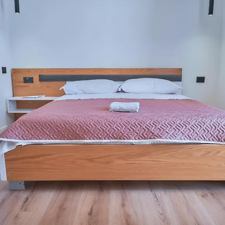 Kalpazo Hotel Tirana