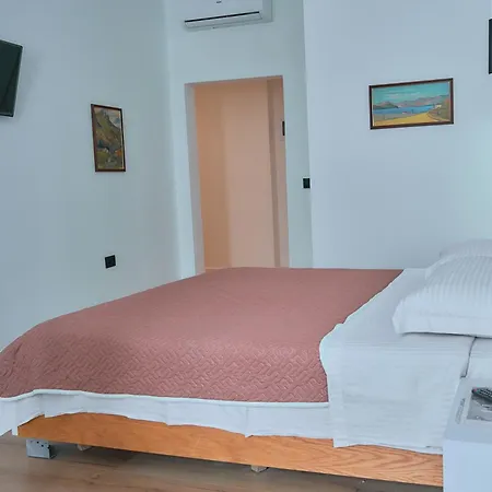 Kalpazo Hotel Tirana