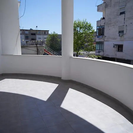 Kalpazo Τίρανα