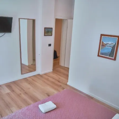 Hotel Kalpazo Tirana