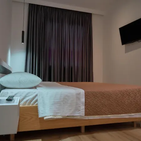 Velor Boutique 3* Tirana