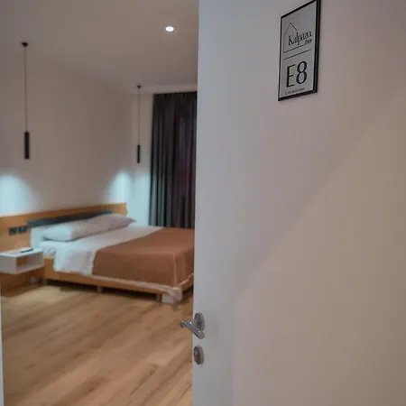 Kalpazo 3* Tirana