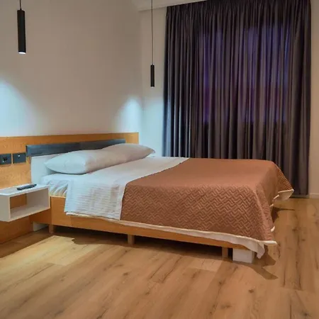 Velor Boutique 3*
