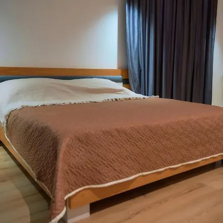 Velor Boutique 3*