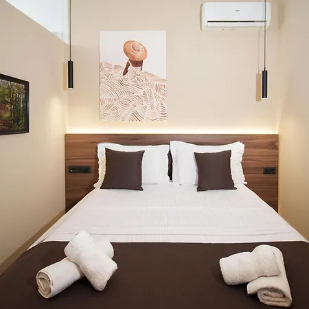 מלון Velor Boutique 3*
