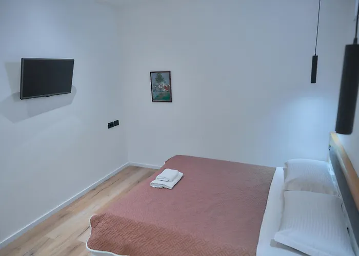 ホテル Kalpazo 3*