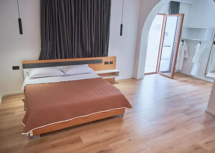 ホテル Kalpazo 3*