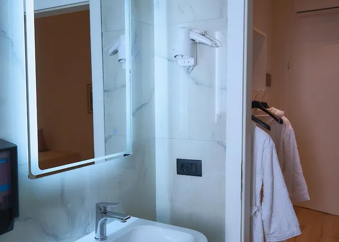 ホテル Kalpazo 3*